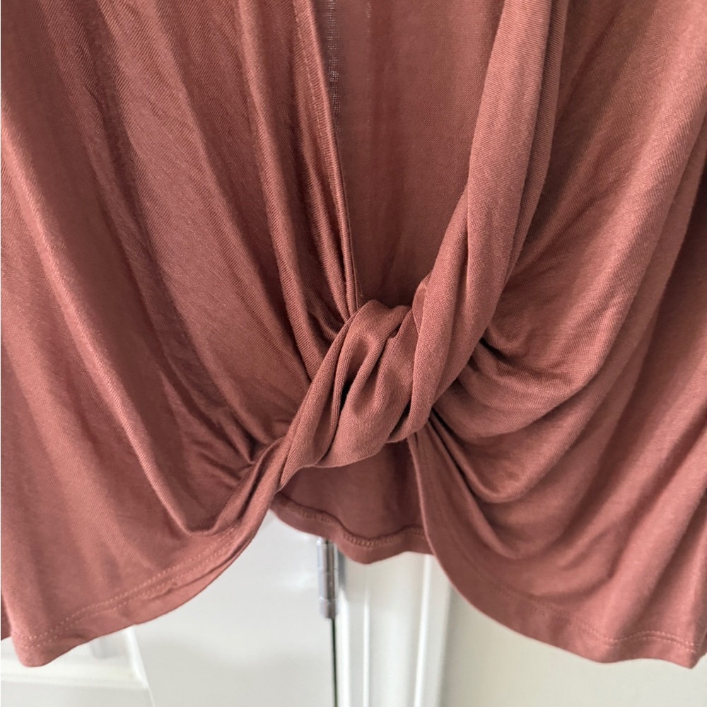 NWT Daytrip Dusty Rose Lace Yoke Long Sleeve Twist Hem Top Small Festival Sexy - Picture 5 of 6